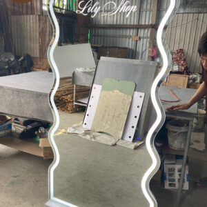Gương Phòng Ngủ - Led Hắt Trước - Hình Gợn Sóng